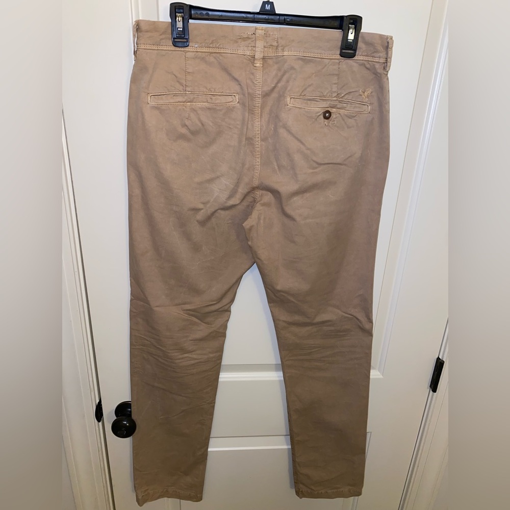 AEO Extreme Flex Khakis Men 32x34